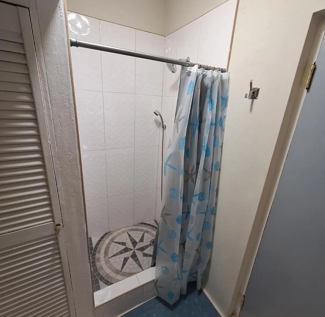 Comfortable 2 Bed Apartment Ocho Rios