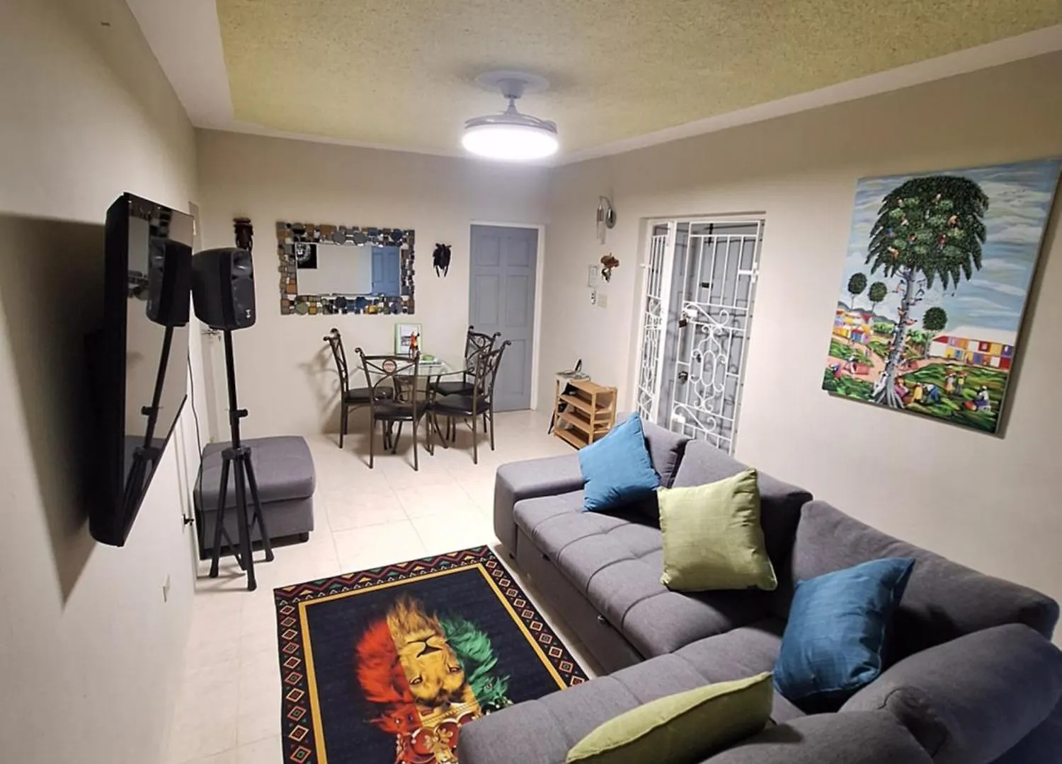 Comfortable 2 Bed Apartment Ocho Rios